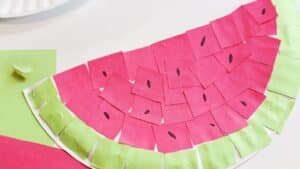 watermelon paper plate craft.