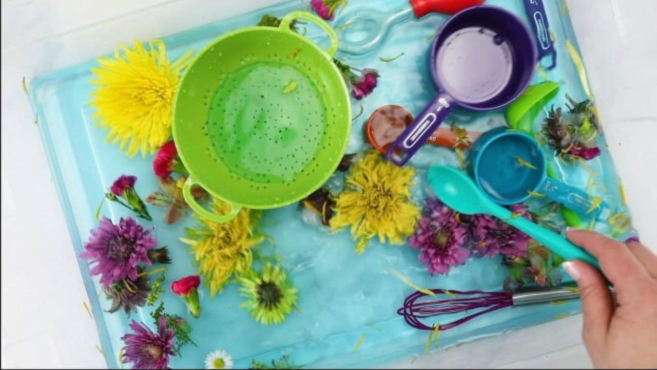 Preschool Flower Activities & Sensory Bin.