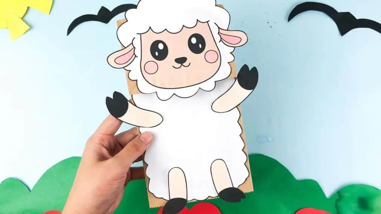 Lamb Paper Bag Craft by Crafty Kids Play.